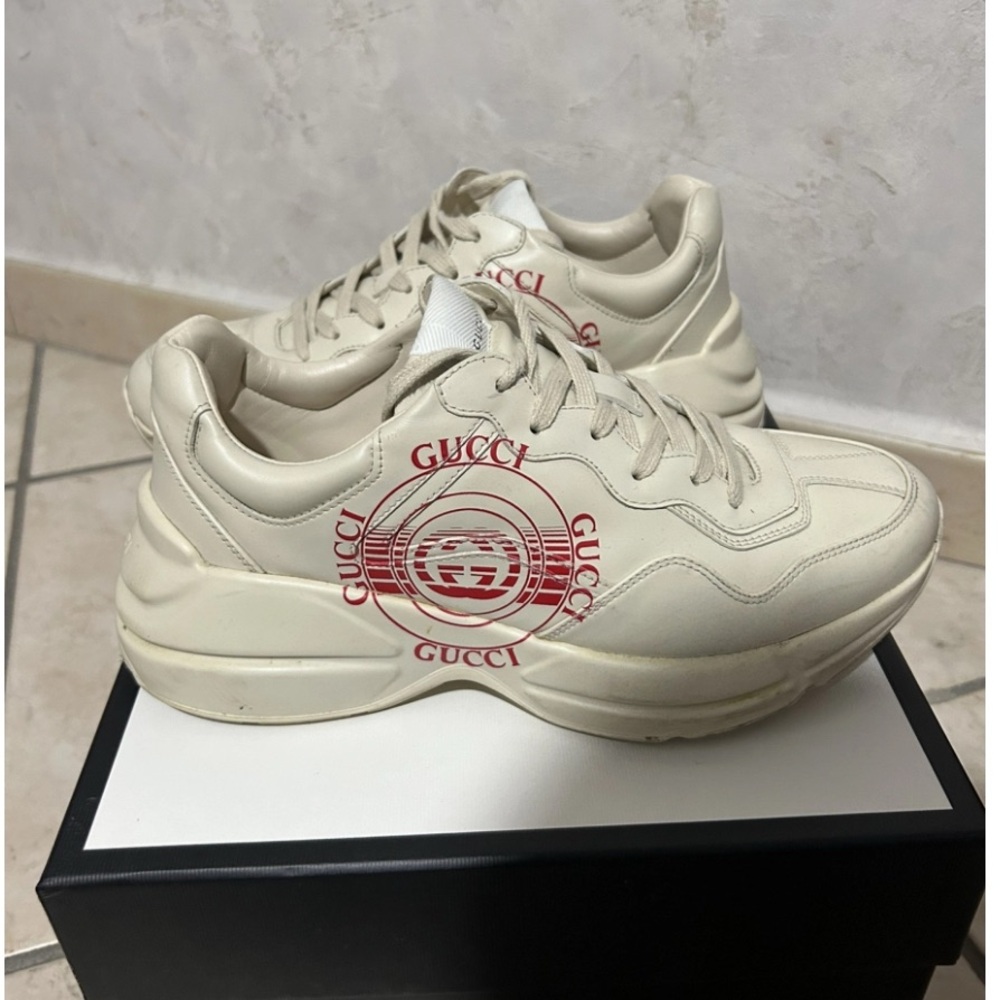 Gucci Off-White Leather Sneakers
